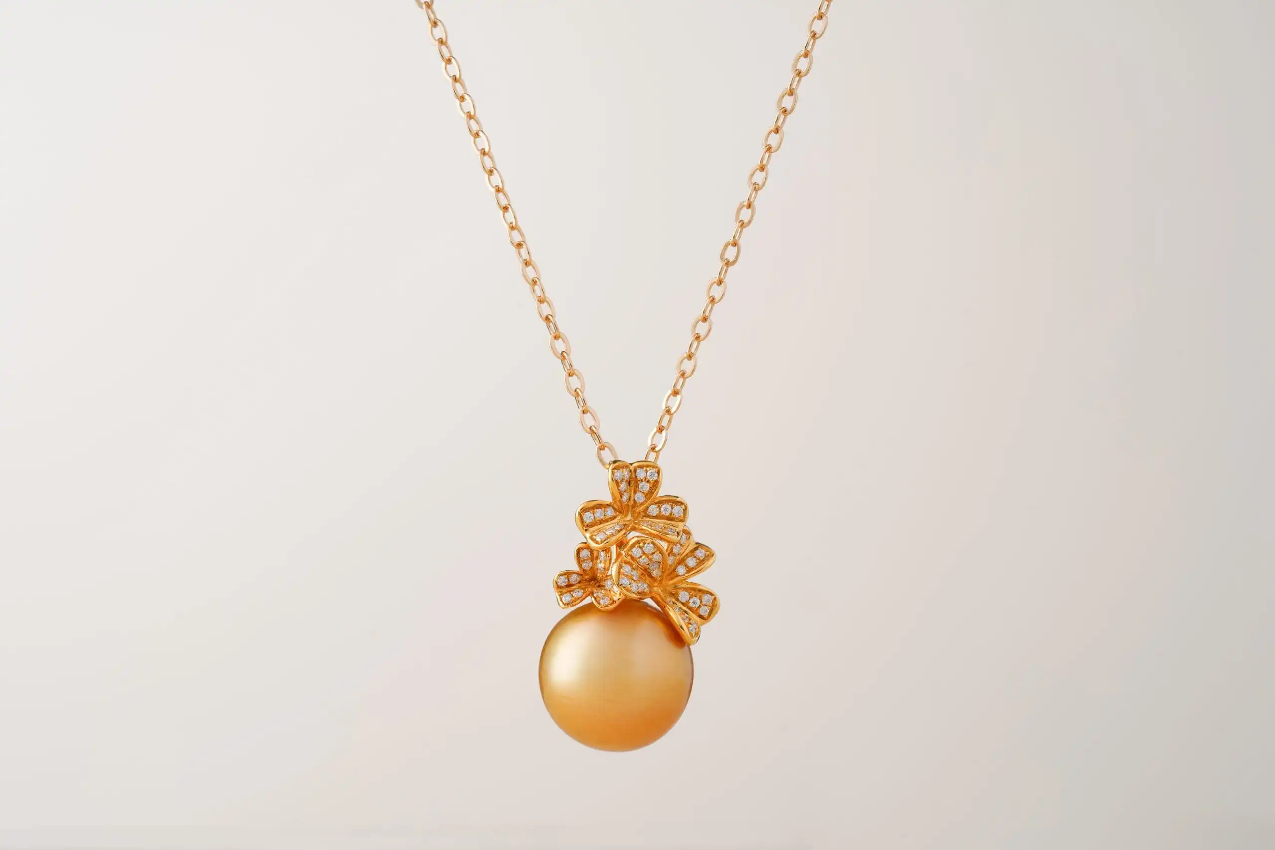 
							Flower Pendant Pearl -
							Mermaid Jewelry