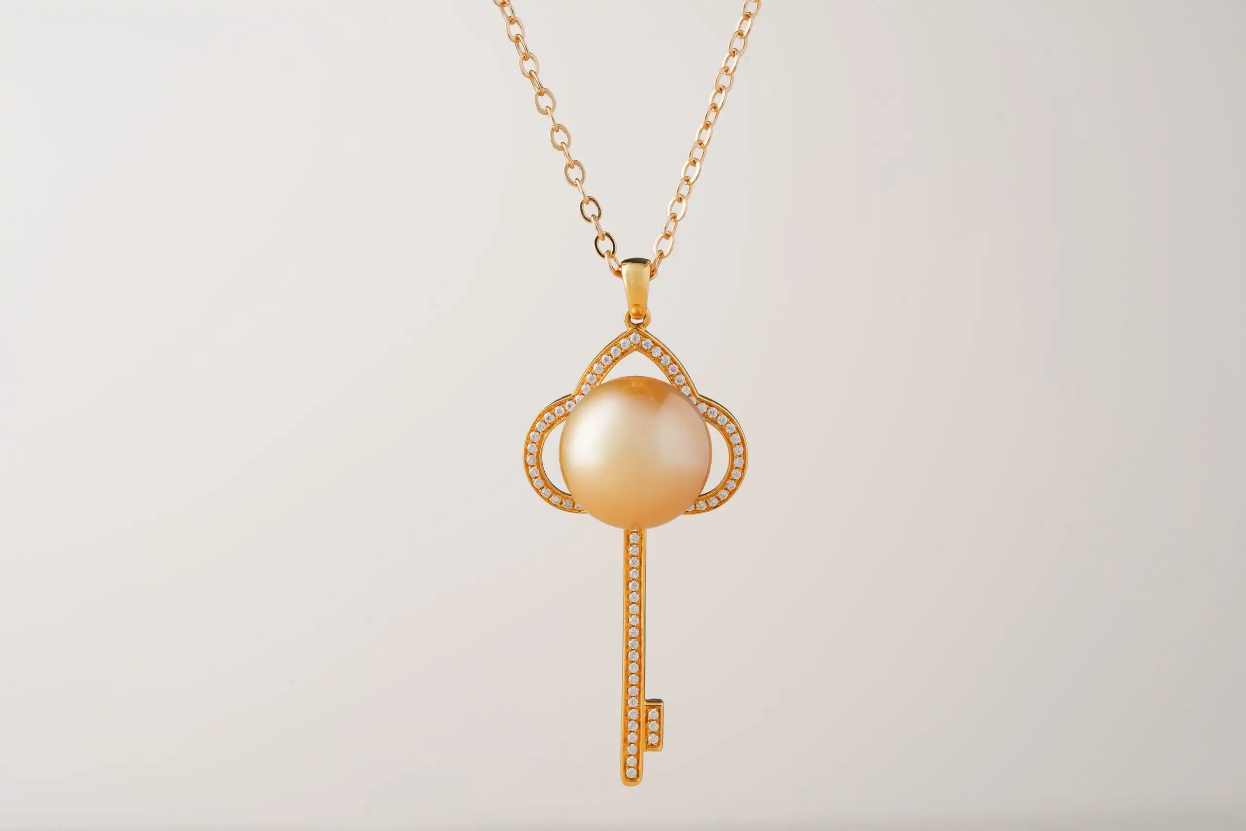 
							Tiffany Pendant Pearl -
							Mermaid Jewelry