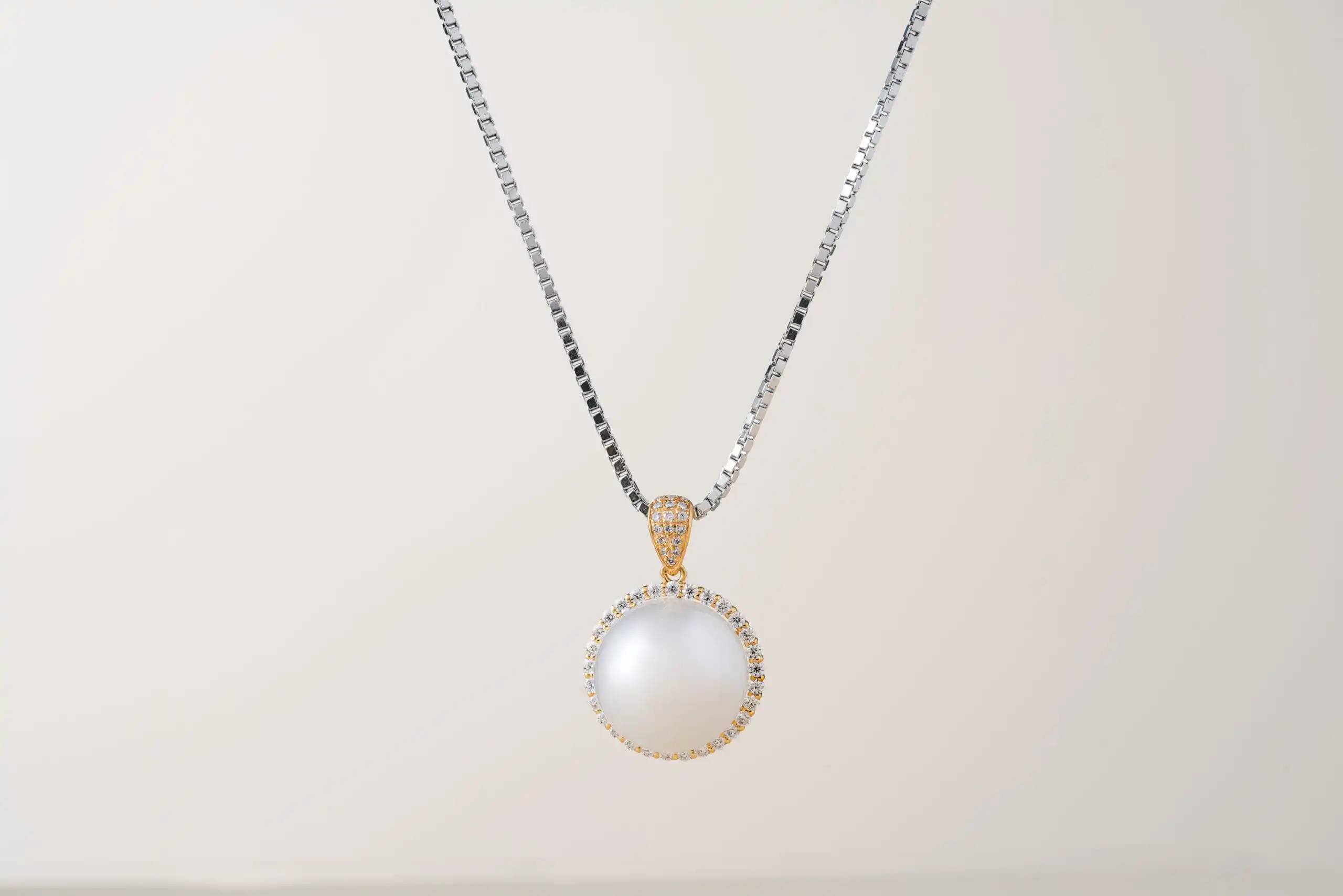 
							Simple Pendant Pearl -
							Mermaid Jewelry